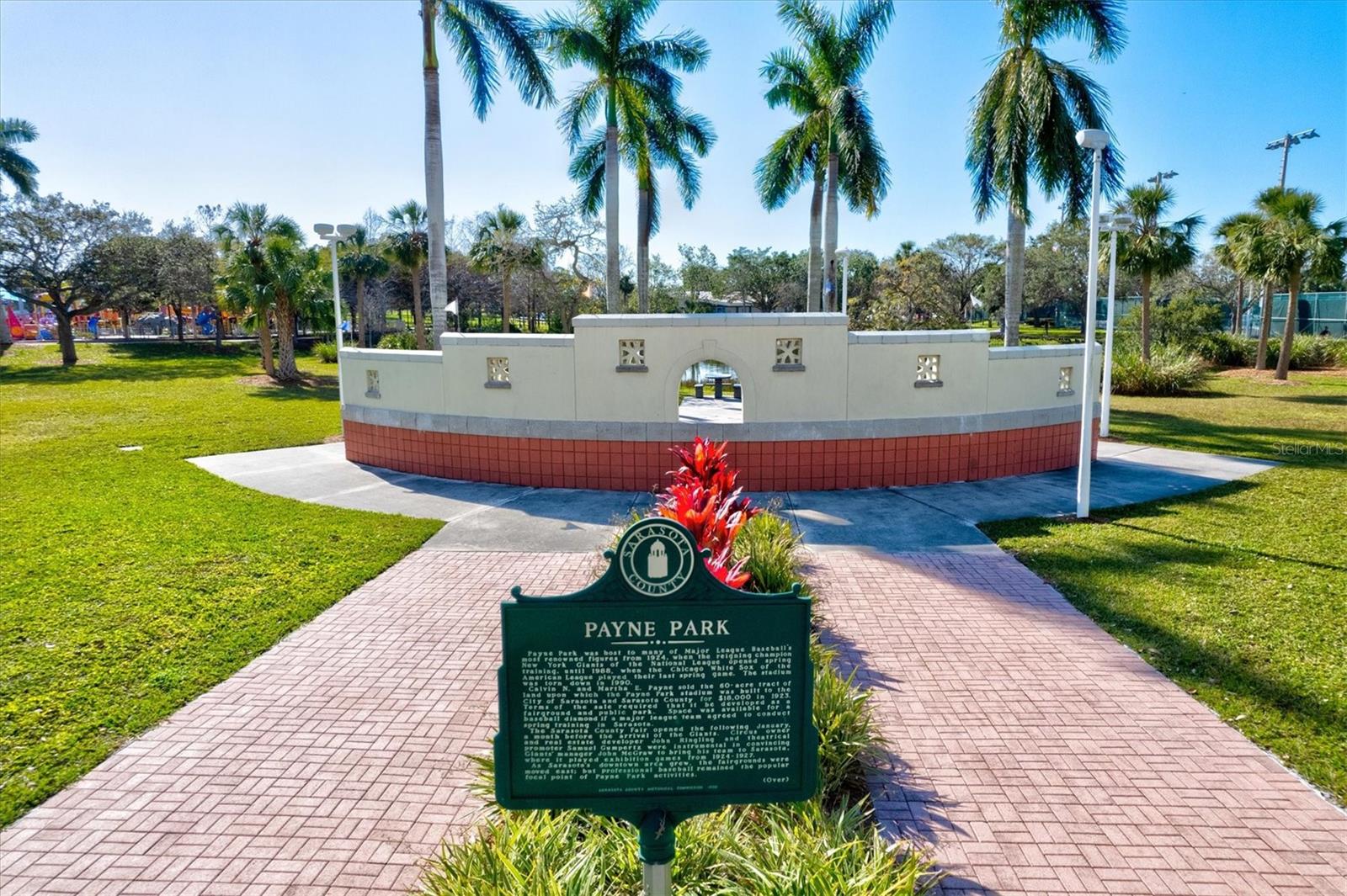 RINGLING BLVD SUB - Residential Lease