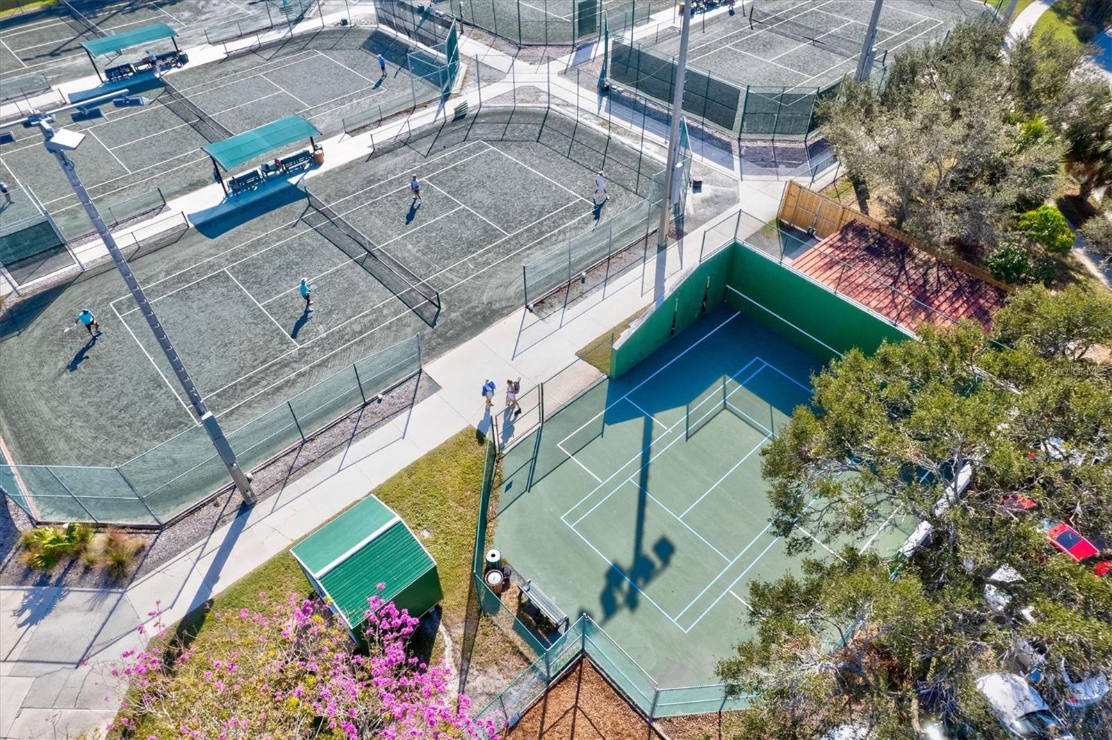 RINGLING BLVD SUB - Residential Lease