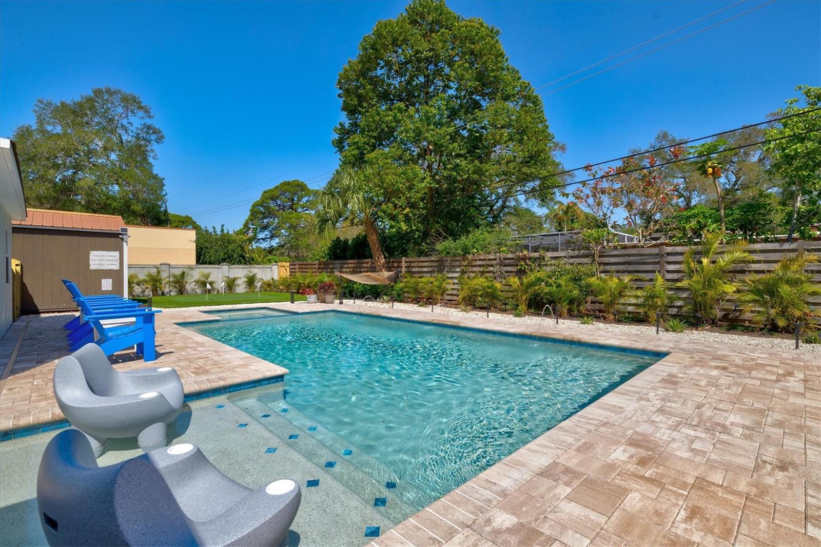 RINGLING BLVD SUB - Residential Lease