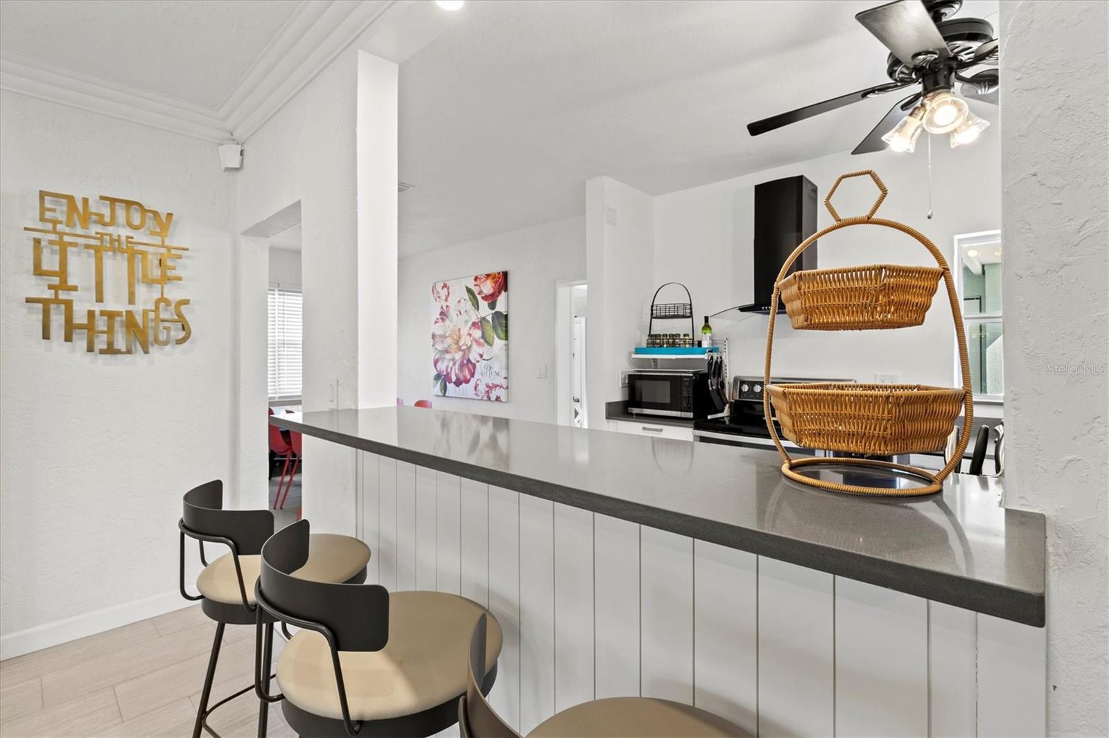 RINGLING BLVD SUB - Residential Lease