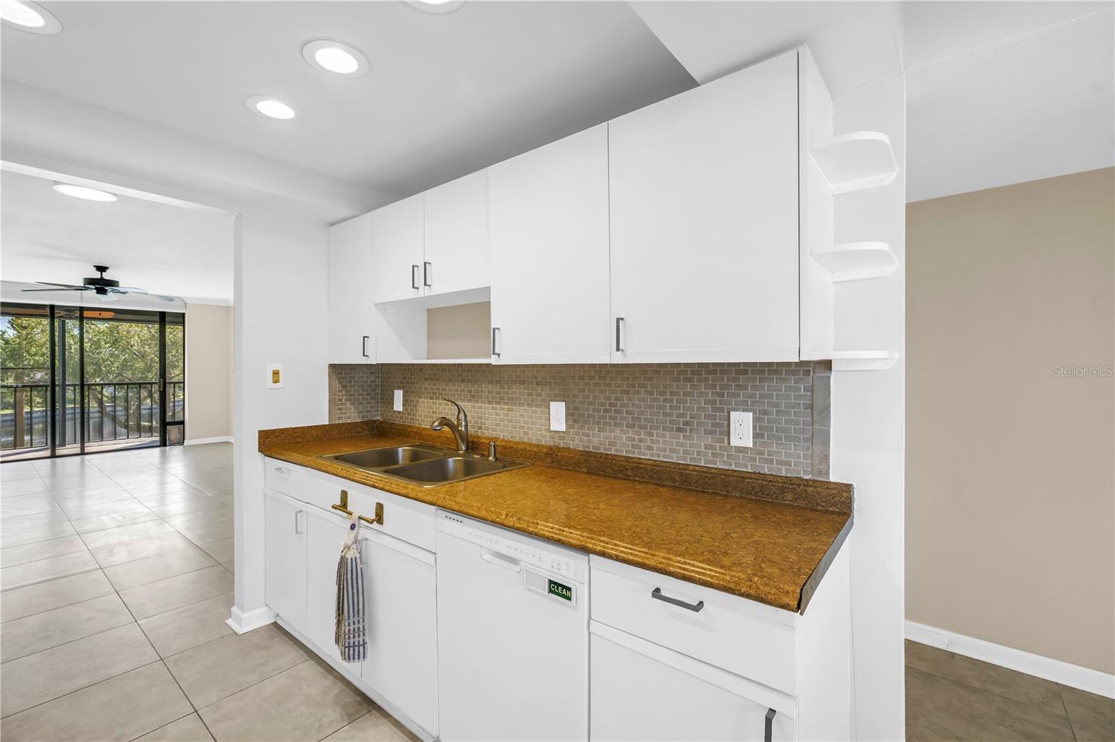 PASADENA COVE CONDO - Residential