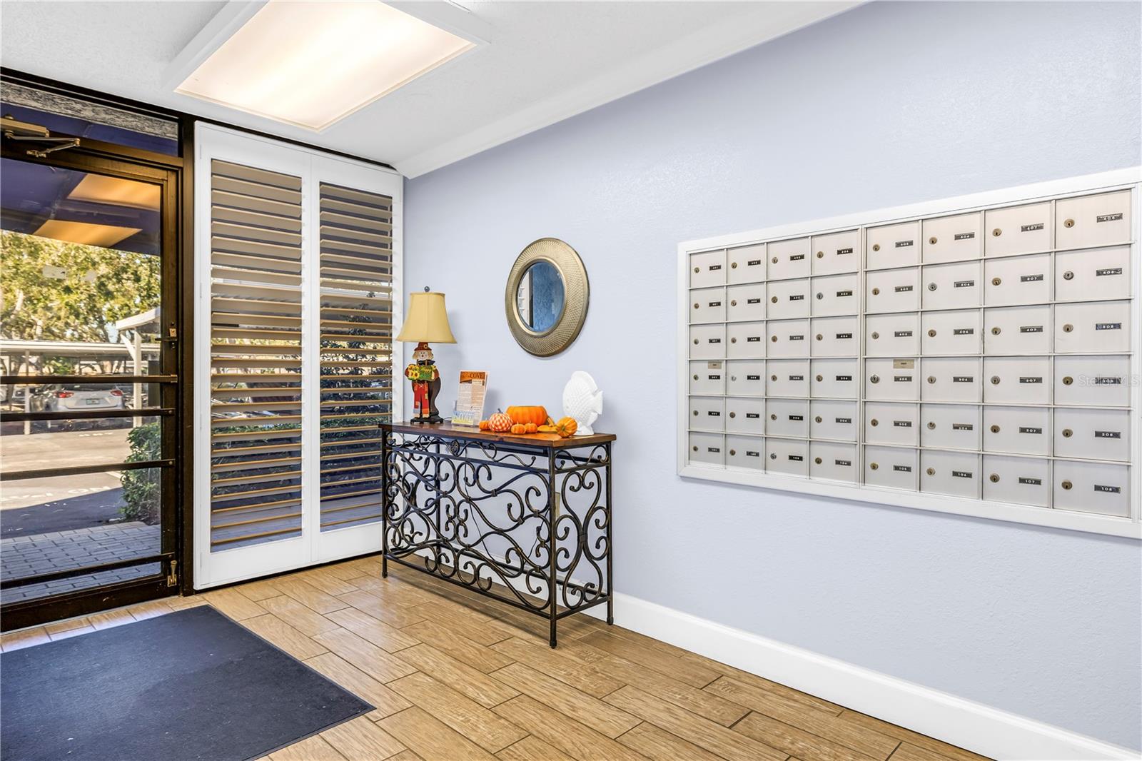 PASADENA COVE CONDO - Residential