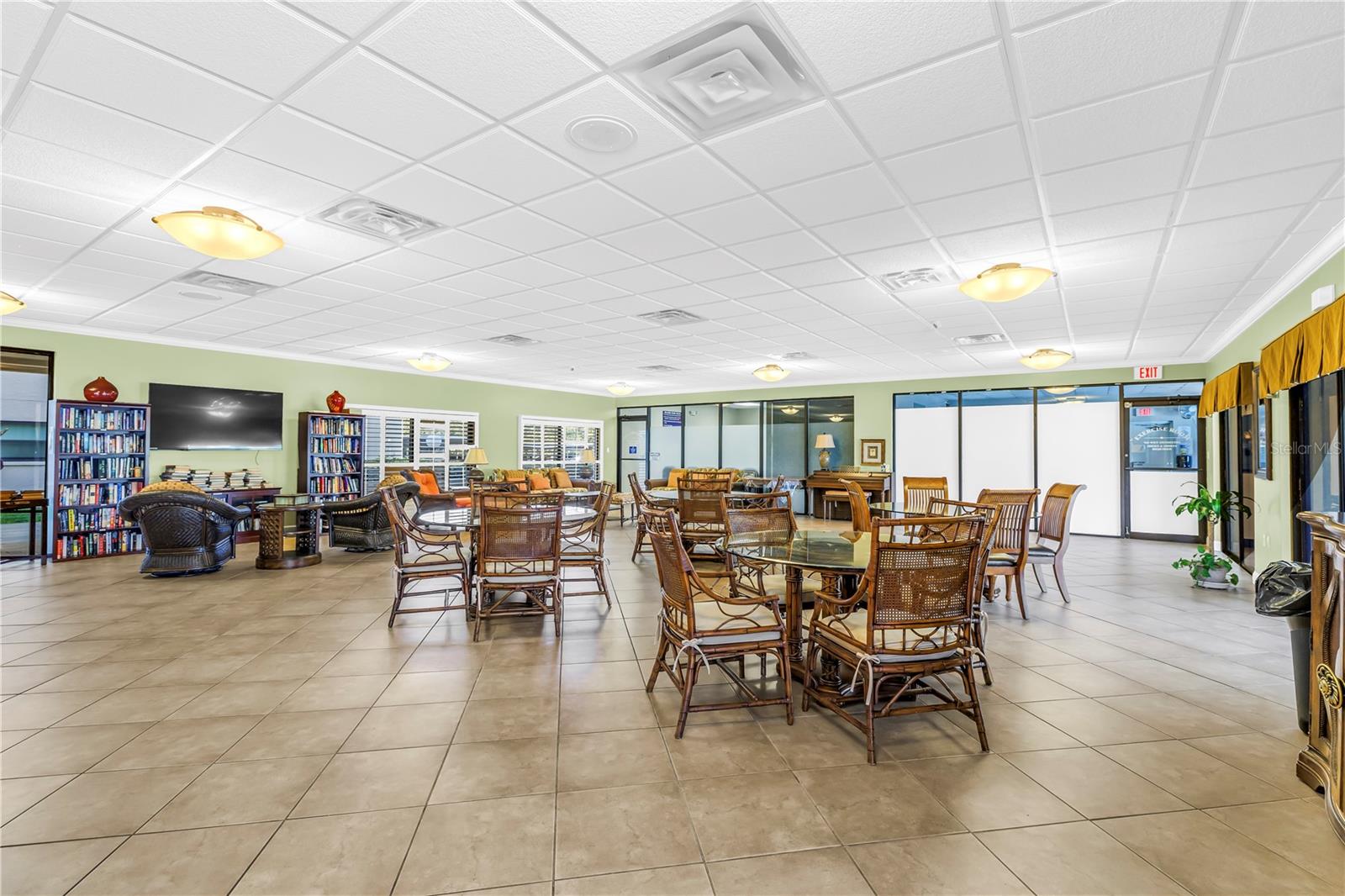 PASADENA COVE CONDO - Residential