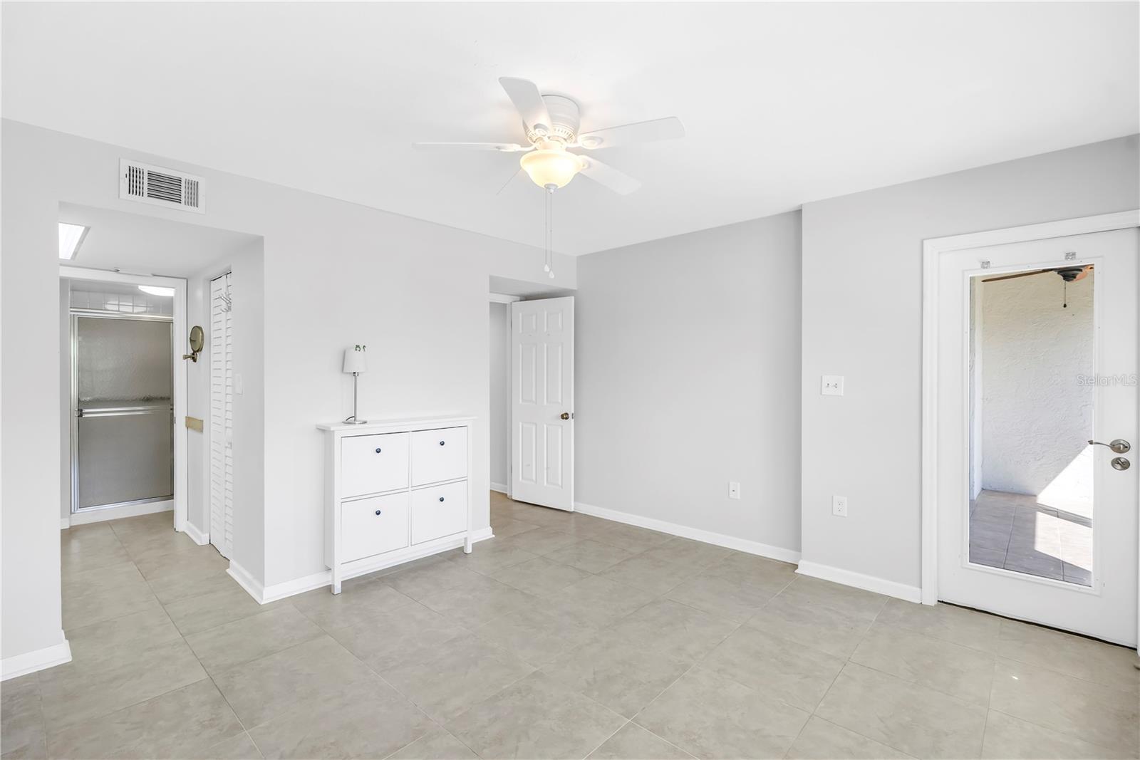 PASADENA COVE CONDO - Residential