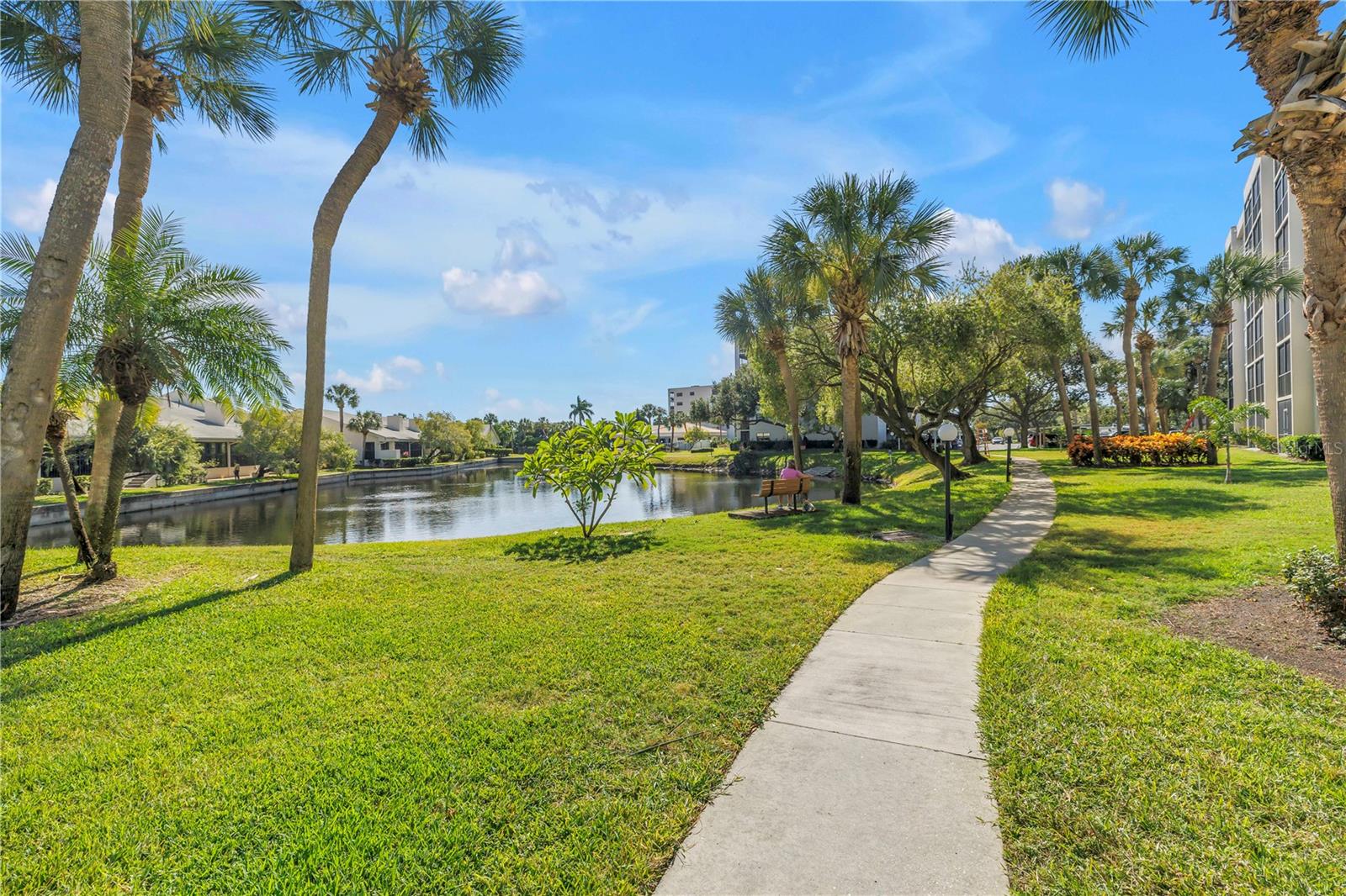 PASADENA COVE CONDO - Residential