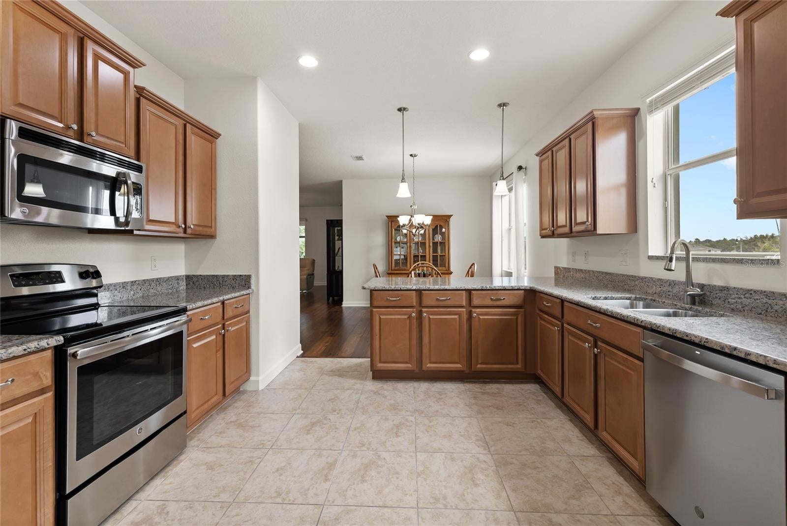 3801 SERENA LANE