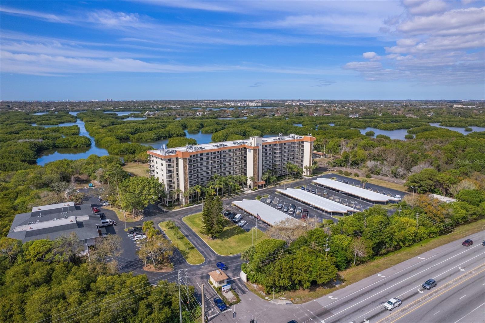 ISLAND VIEW SOUTH CONDO - Residential