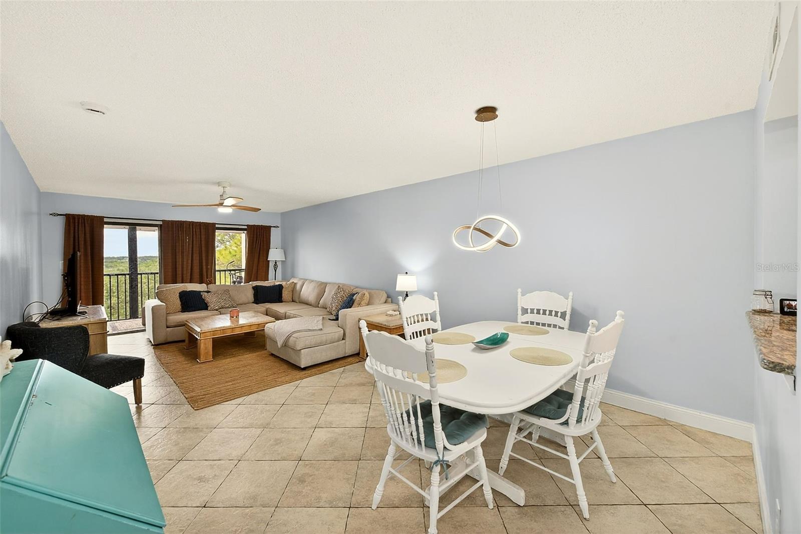 ISLAND VIEW SOUTH CONDO - Residential