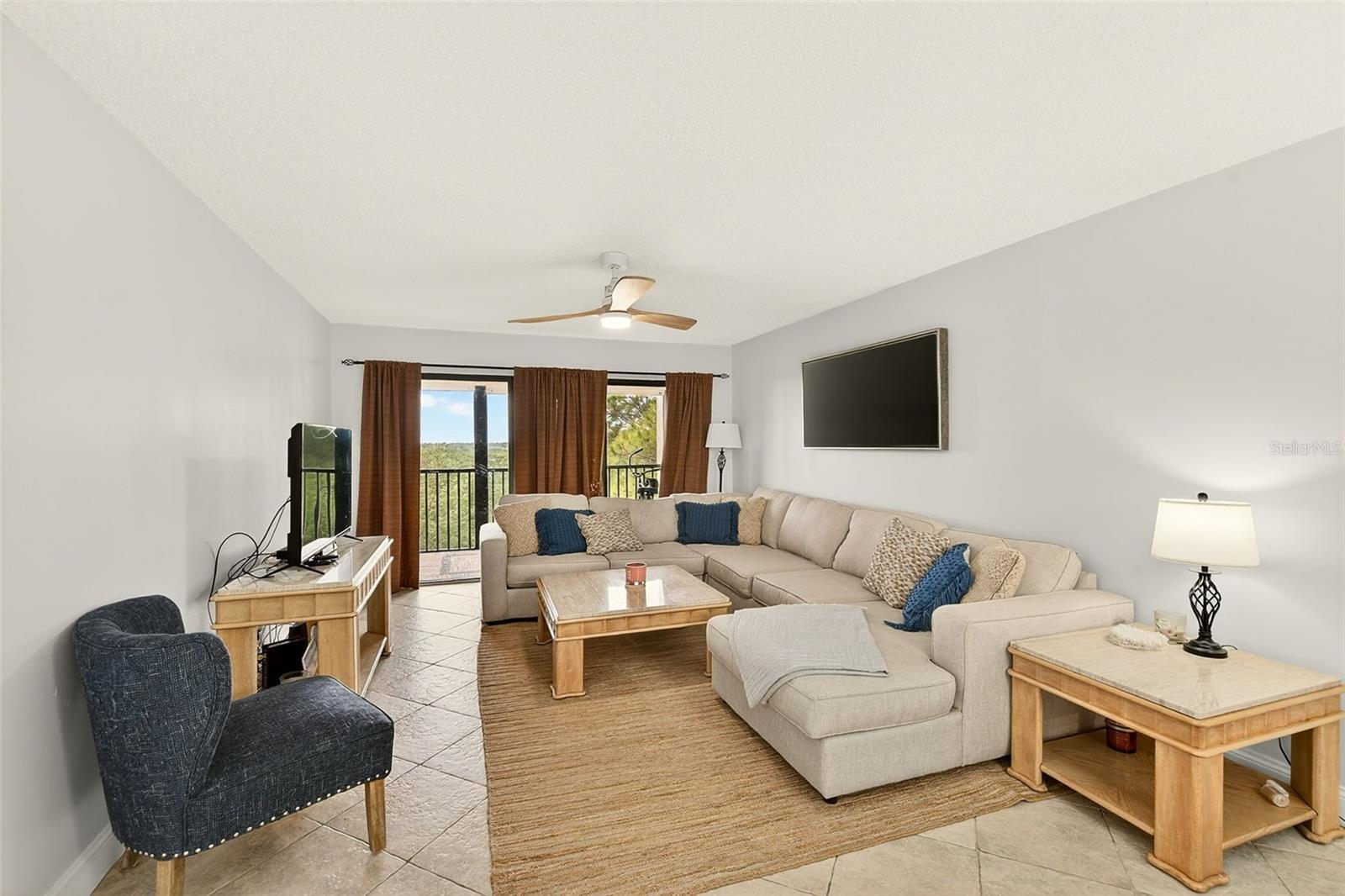 ISLAND VIEW SOUTH CONDO - Residential