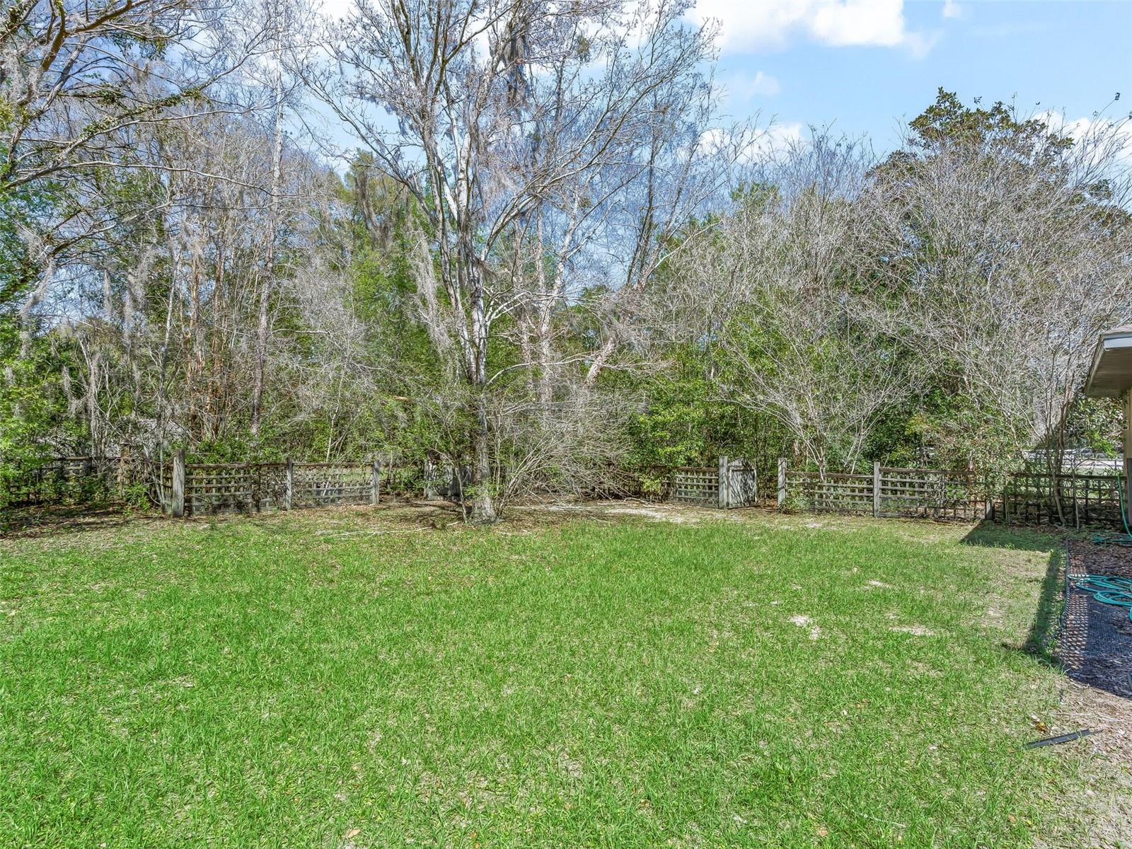 ROCK HOLLOW ESTATE - Residential