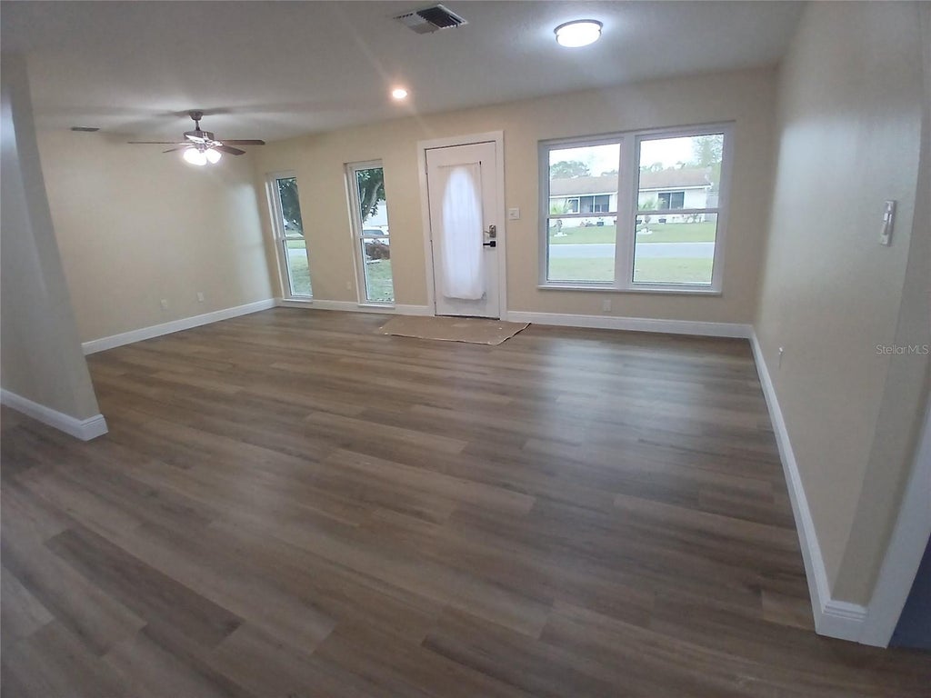 Photo of 181 Guaymas Drive, Kissimmee, FL 34743 (MLS # S5157181)