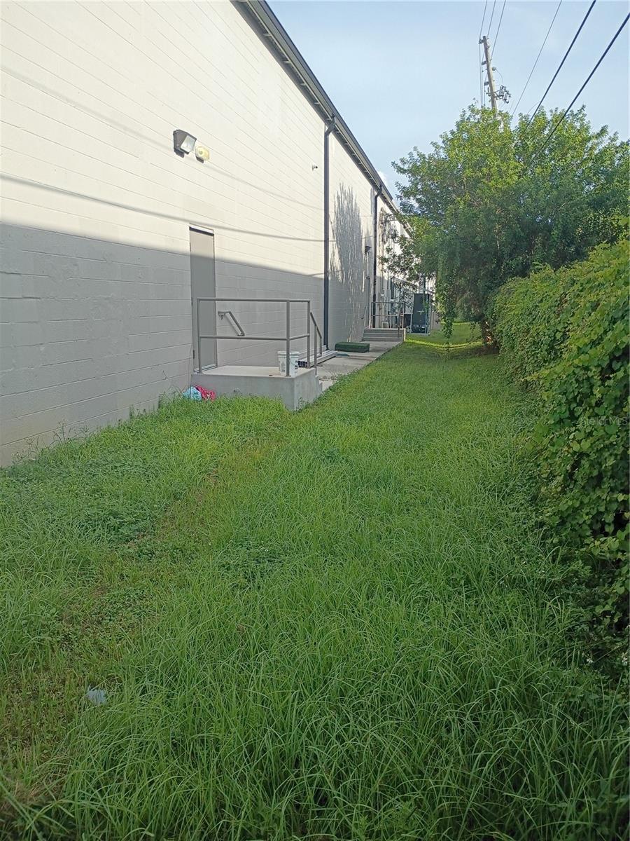 ULMERTON INDUST CENTER - Commercial Sale