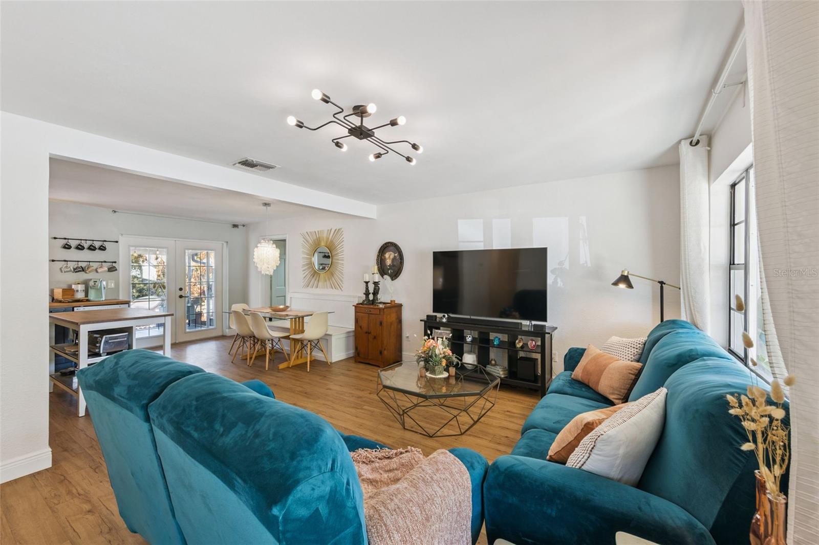 72 S WINTER PARK DRIVE