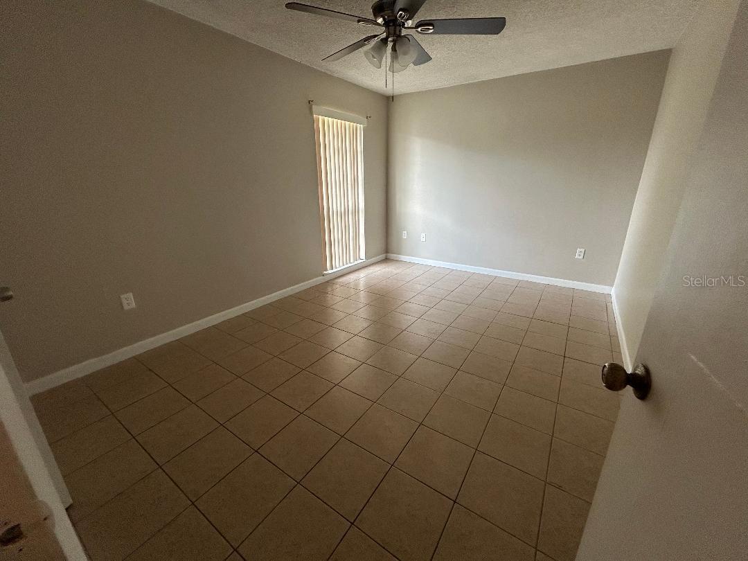 PINE SHADOWS CONDO PH 01 - Residential Lease