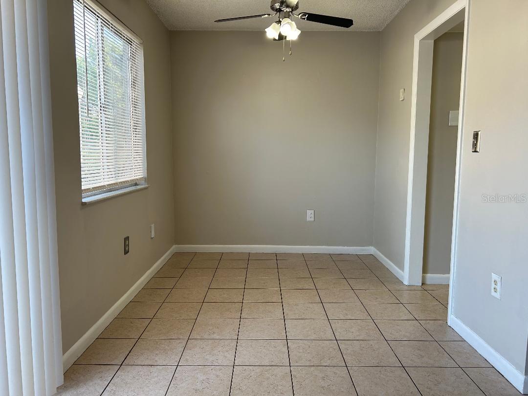 PINE SHADOWS CONDO PH 01 - Residential Lease