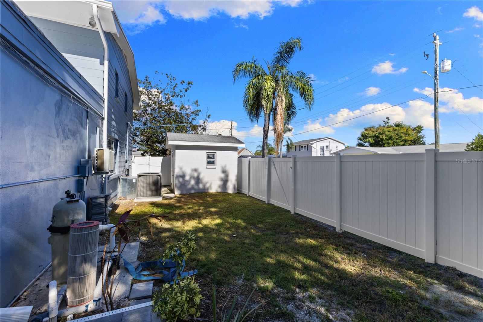 BAY CREST PARK UNIT 04 - Residential