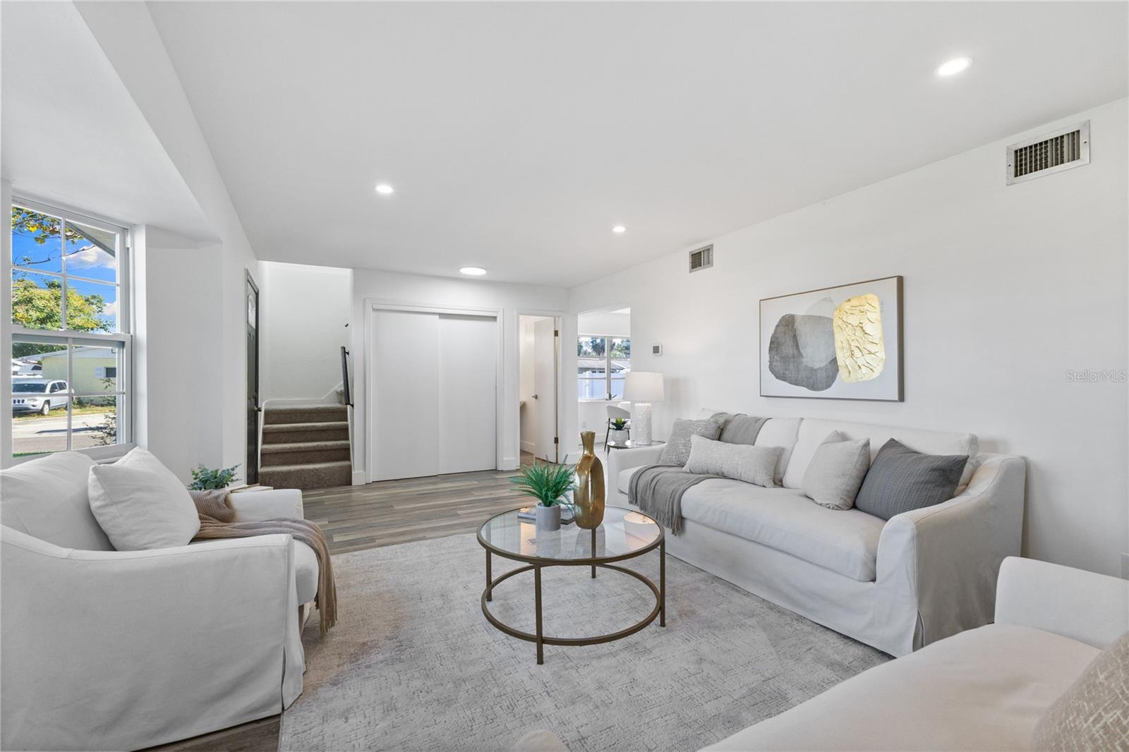 BAY CREST PARK UNIT 04 - Residential