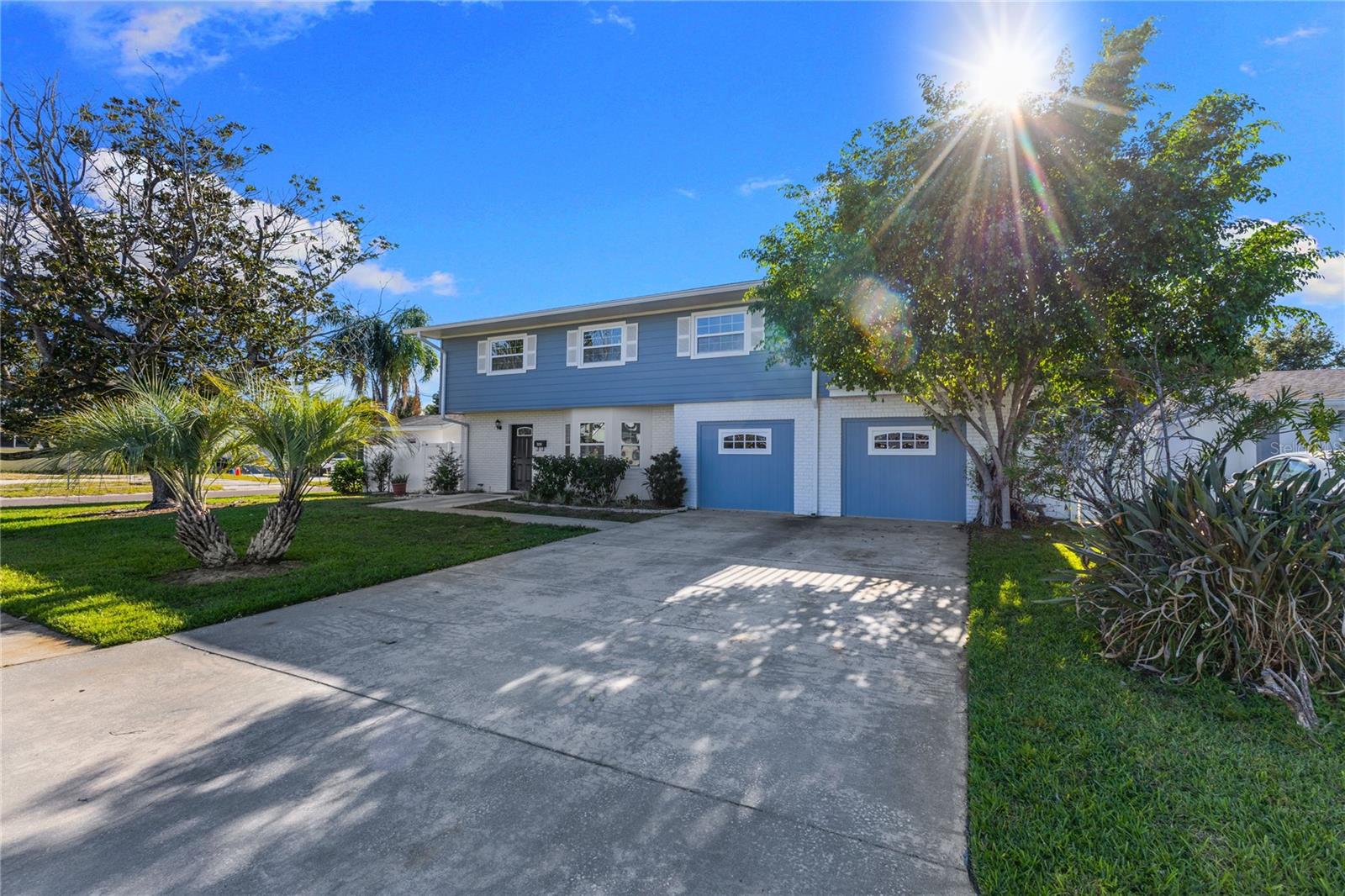 BAY CREST PARK UNIT 04 - Residential