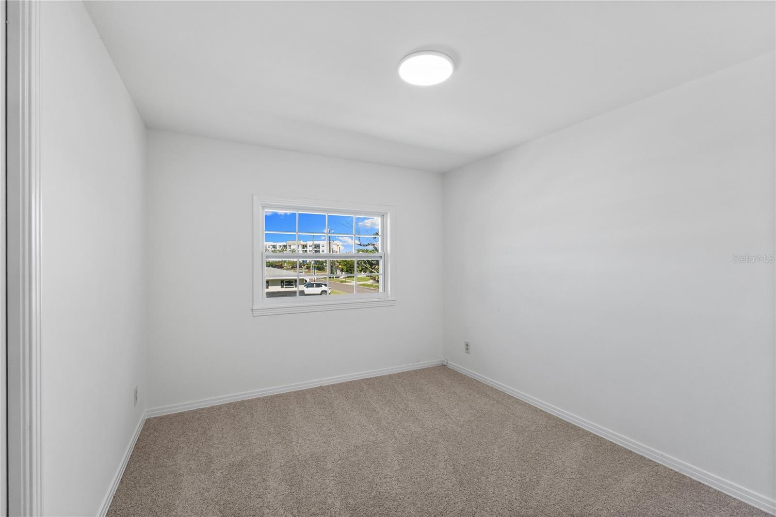 BAY CREST PARK UNIT 04 - Residential