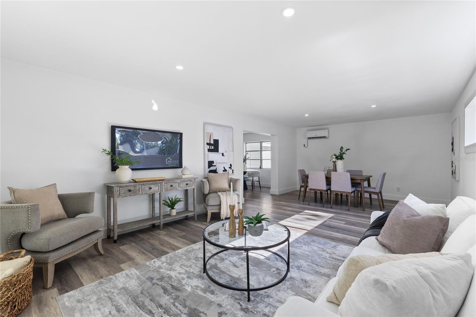 BAY CREST PARK UNIT 04 - Residential