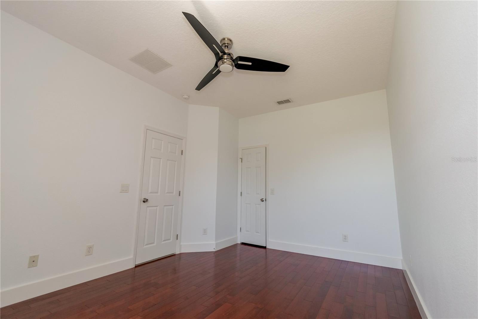 VISTA LAKES VILLAGE N-1 PEMBROKE - Residential