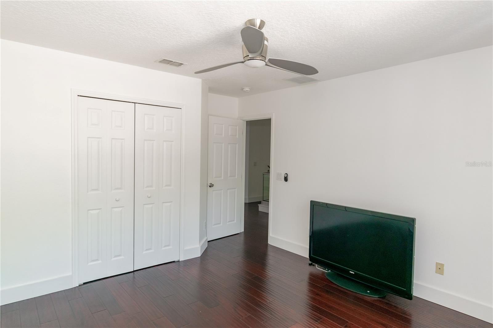 VISTA LAKES VILLAGE N-1 PEMBROKE - Residential