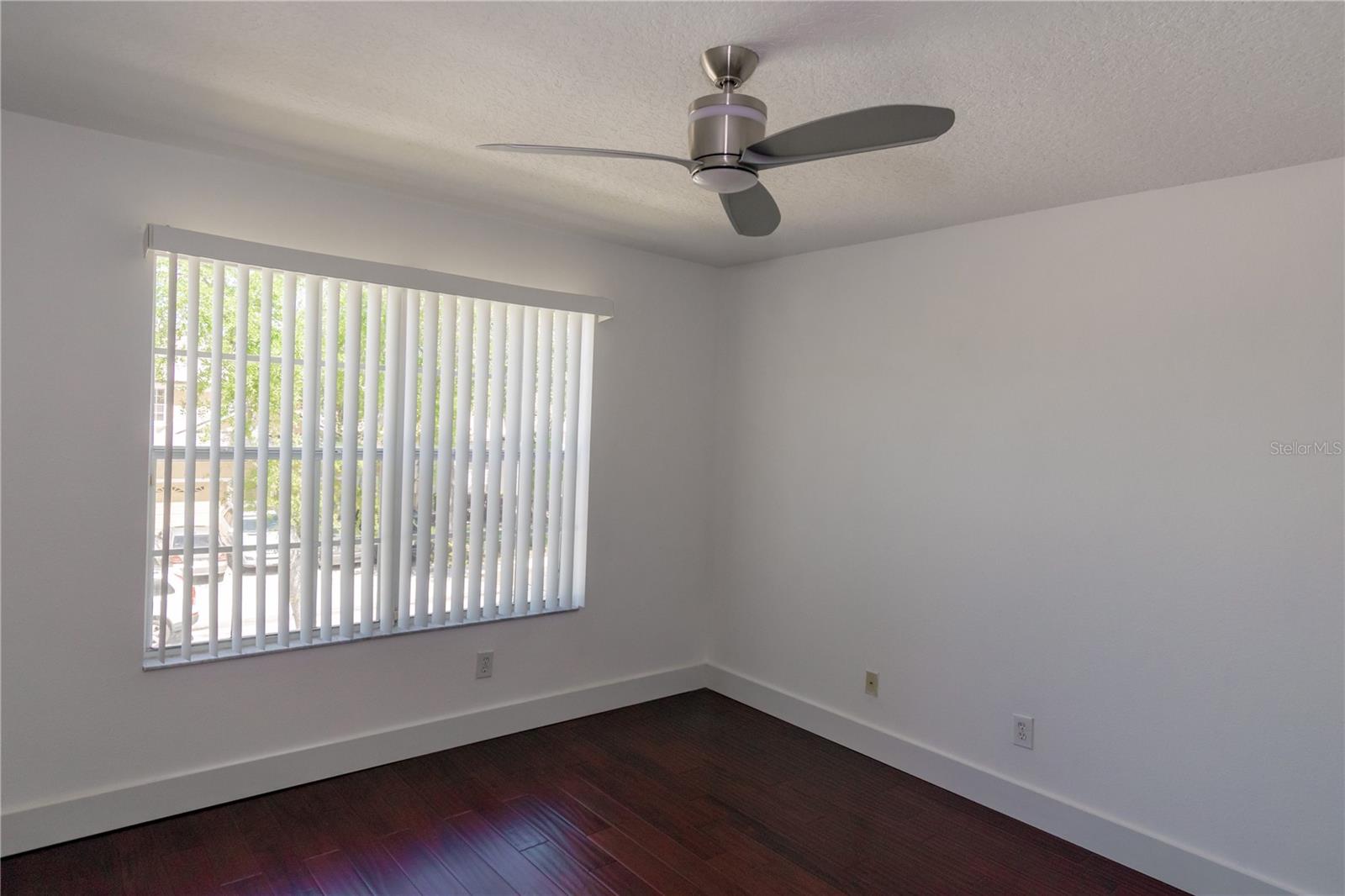 VISTA LAKES VILLAGE N-1 PEMBROKE - Residential