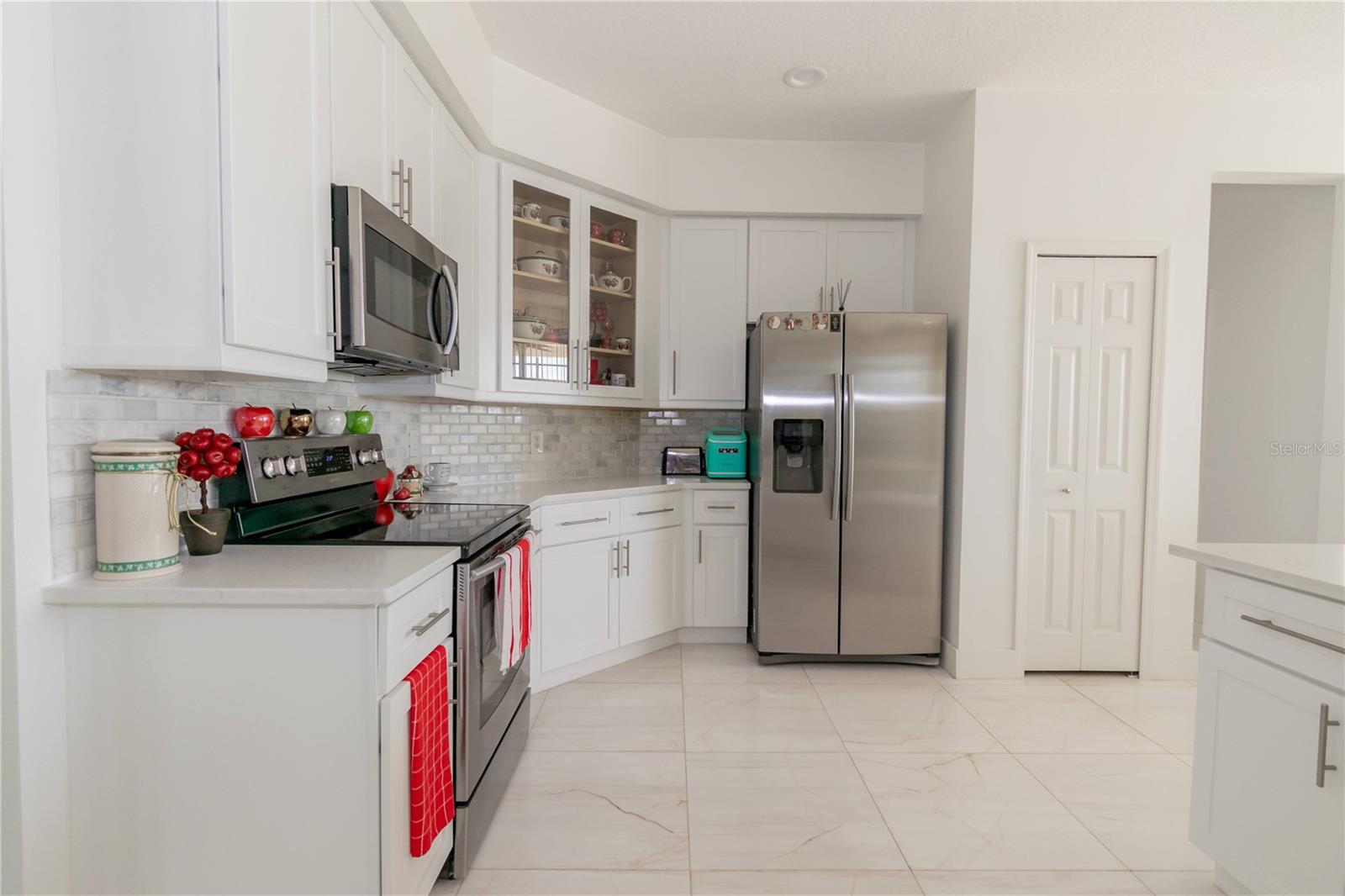 VISTA LAKES VILLAGE N-1 PEMBROKE - Residential