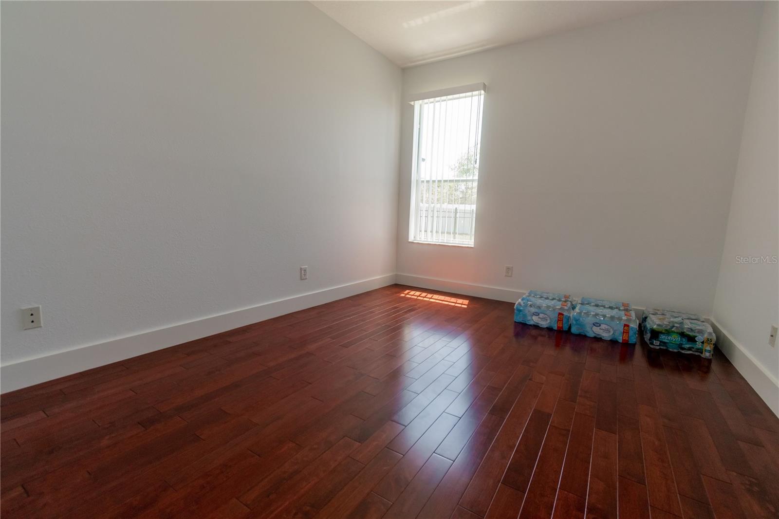 VISTA LAKES VILLAGE N-1 PEMBROKE - Residential