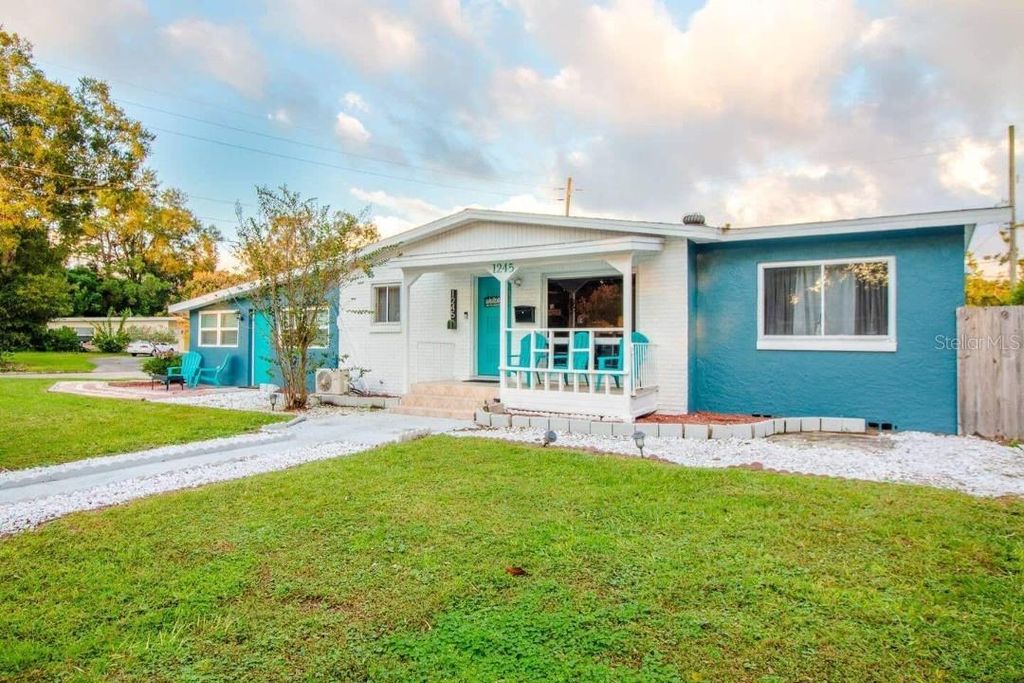 Photo of 1245 Catalpa Lane, Orlando, FL 32806 (MLS # O6378127)