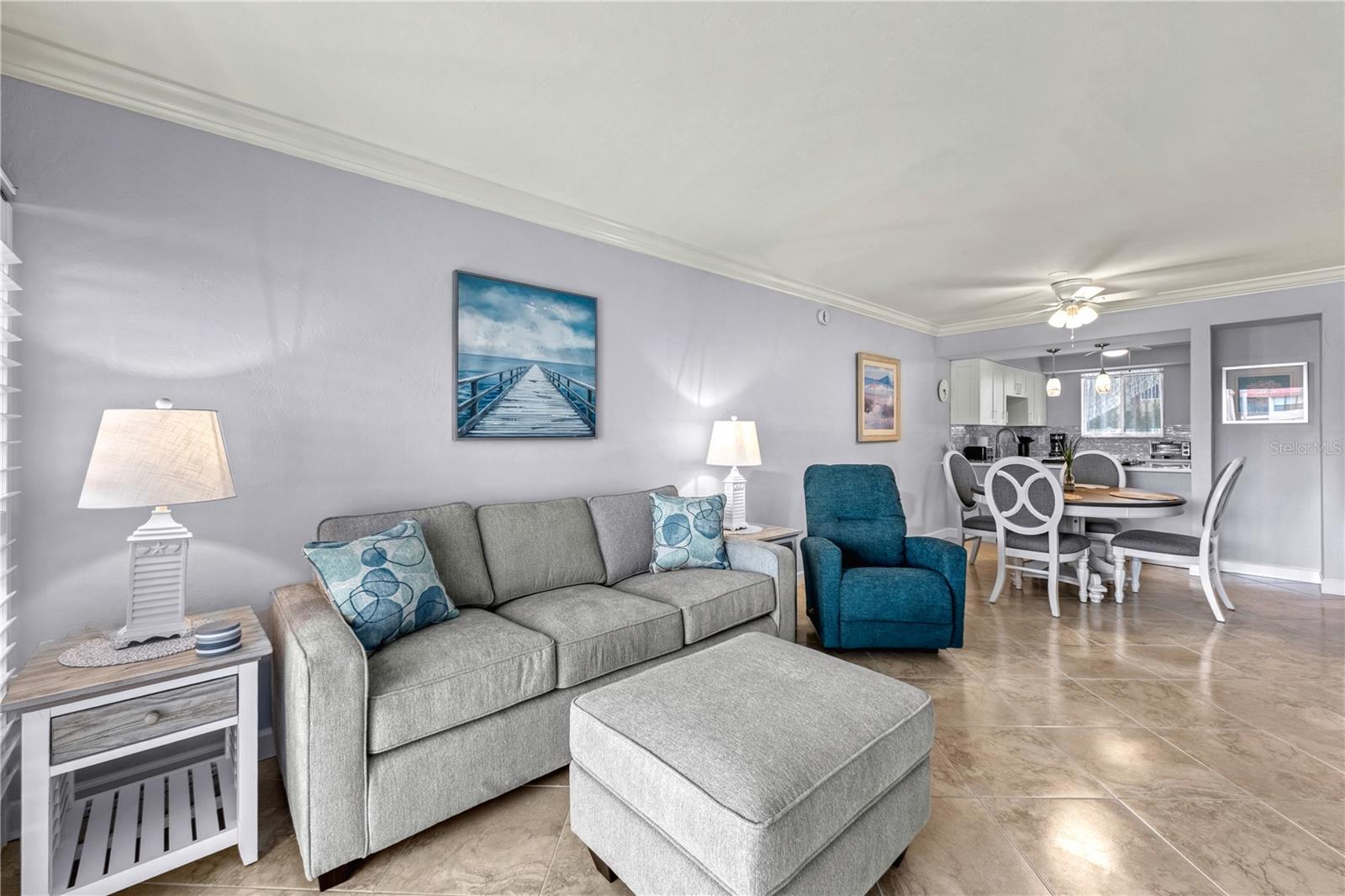 RUNAWAY BAY - Residential