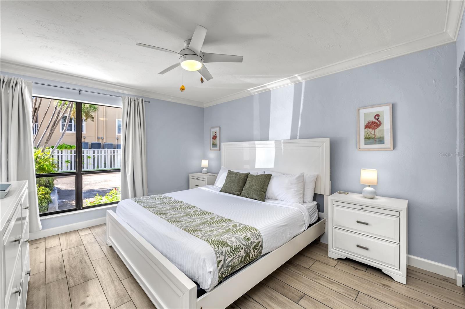 RUNAWAY BAY - Residential