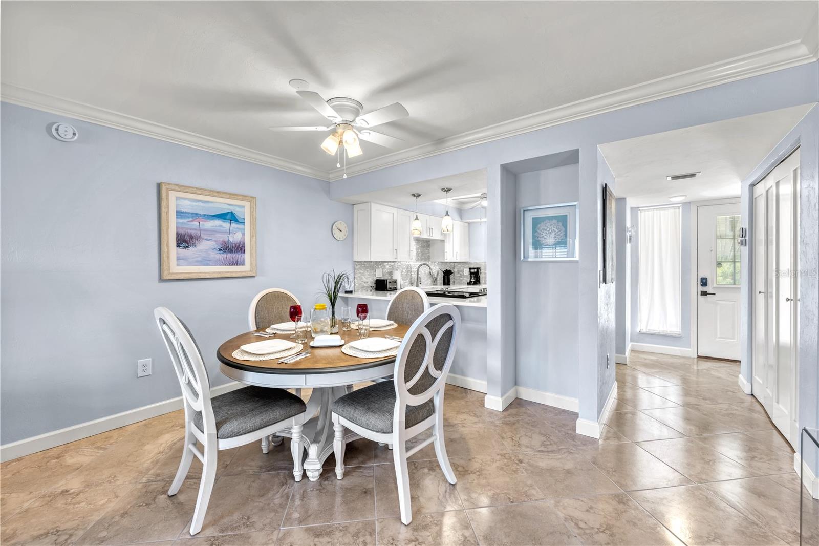 RUNAWAY BAY - Residential