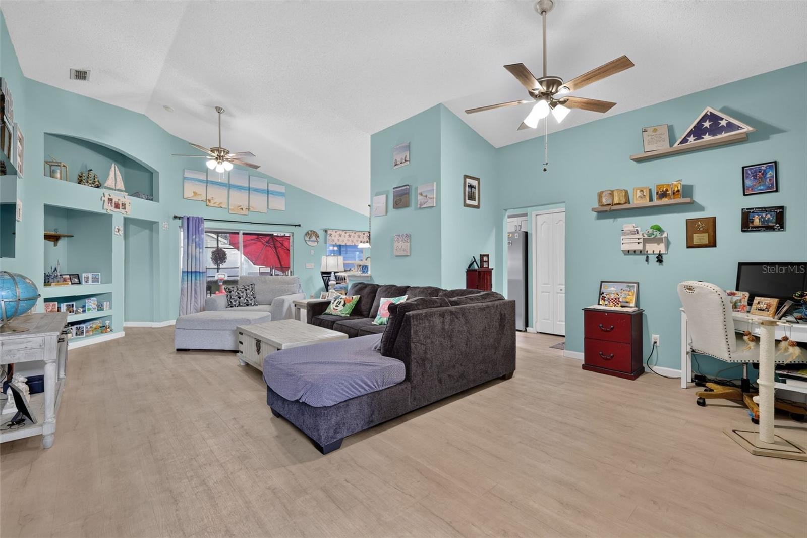 2803 BROOK HOLLOW ROAD