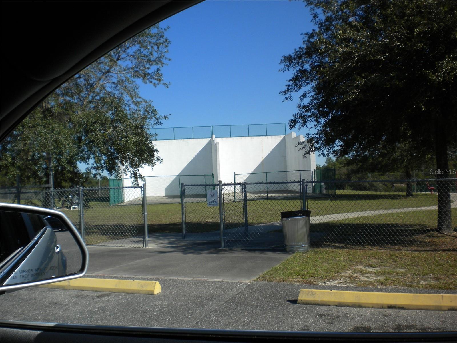 RAINBOW LAKES ESTATE - Land