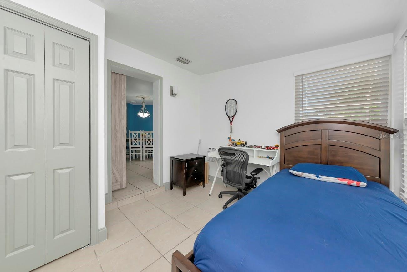 KENSINGTON PARK UNIT 7 - Residential