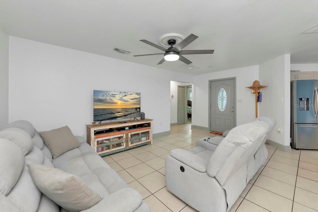 KENSINGTON PARK UNIT 7 - Residential