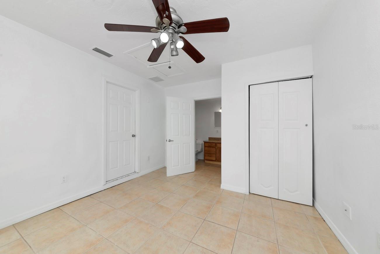 KENSINGTON PARK UNIT 7 - Residential