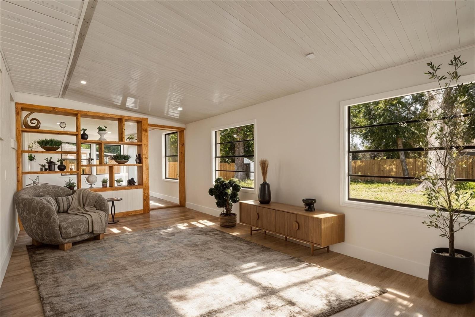 DELTONA LAKES UNIT 03 - Residential