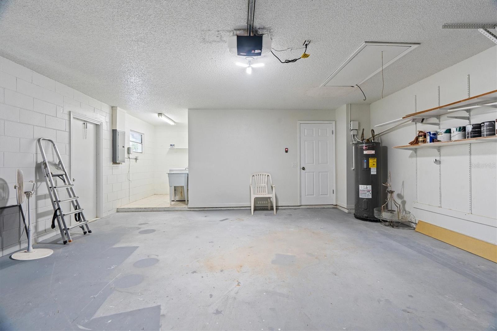 DELTONA LAKES UNIT 03 - Residential