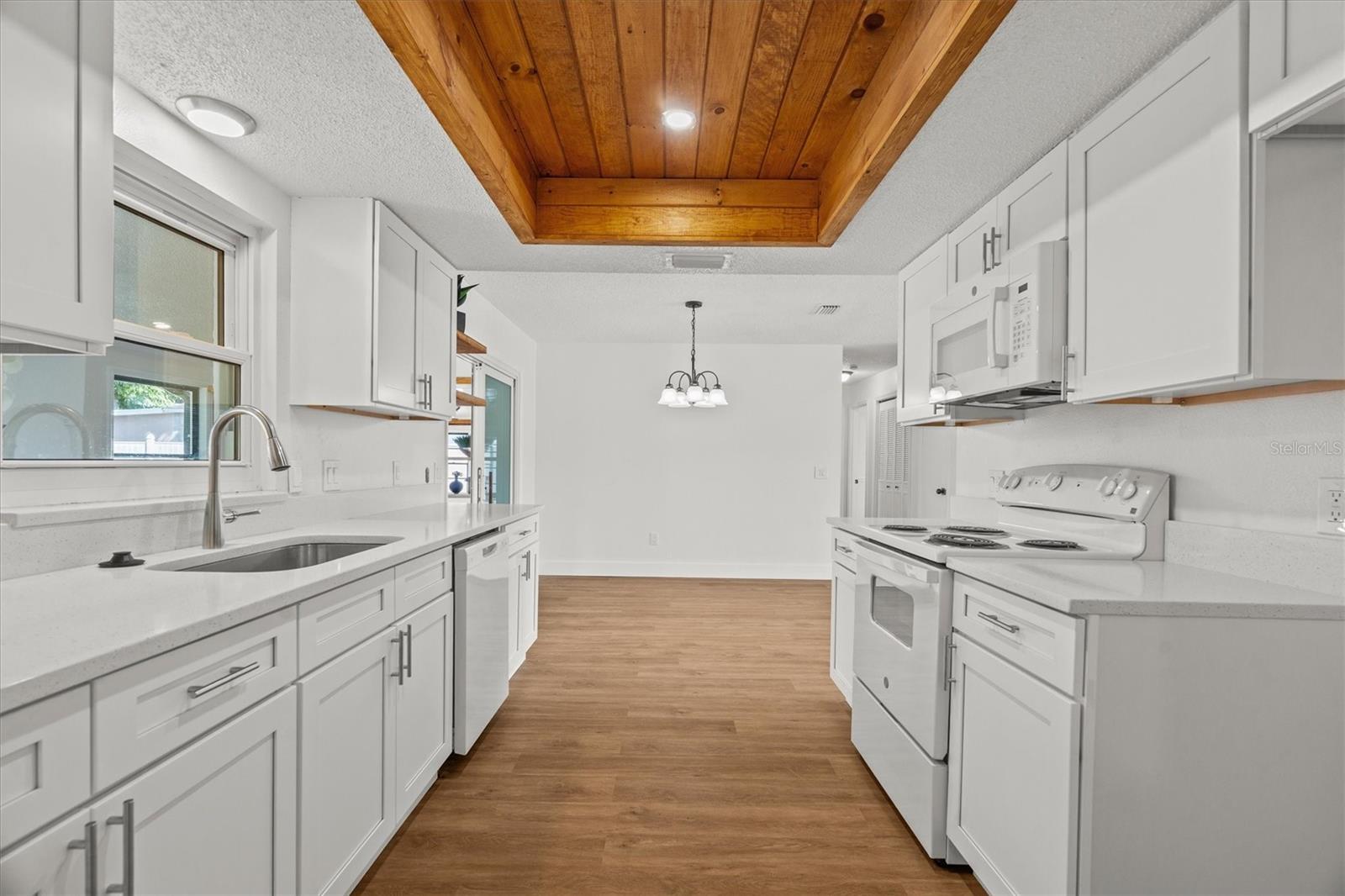 DELTONA LAKES UNIT 03 - Residential