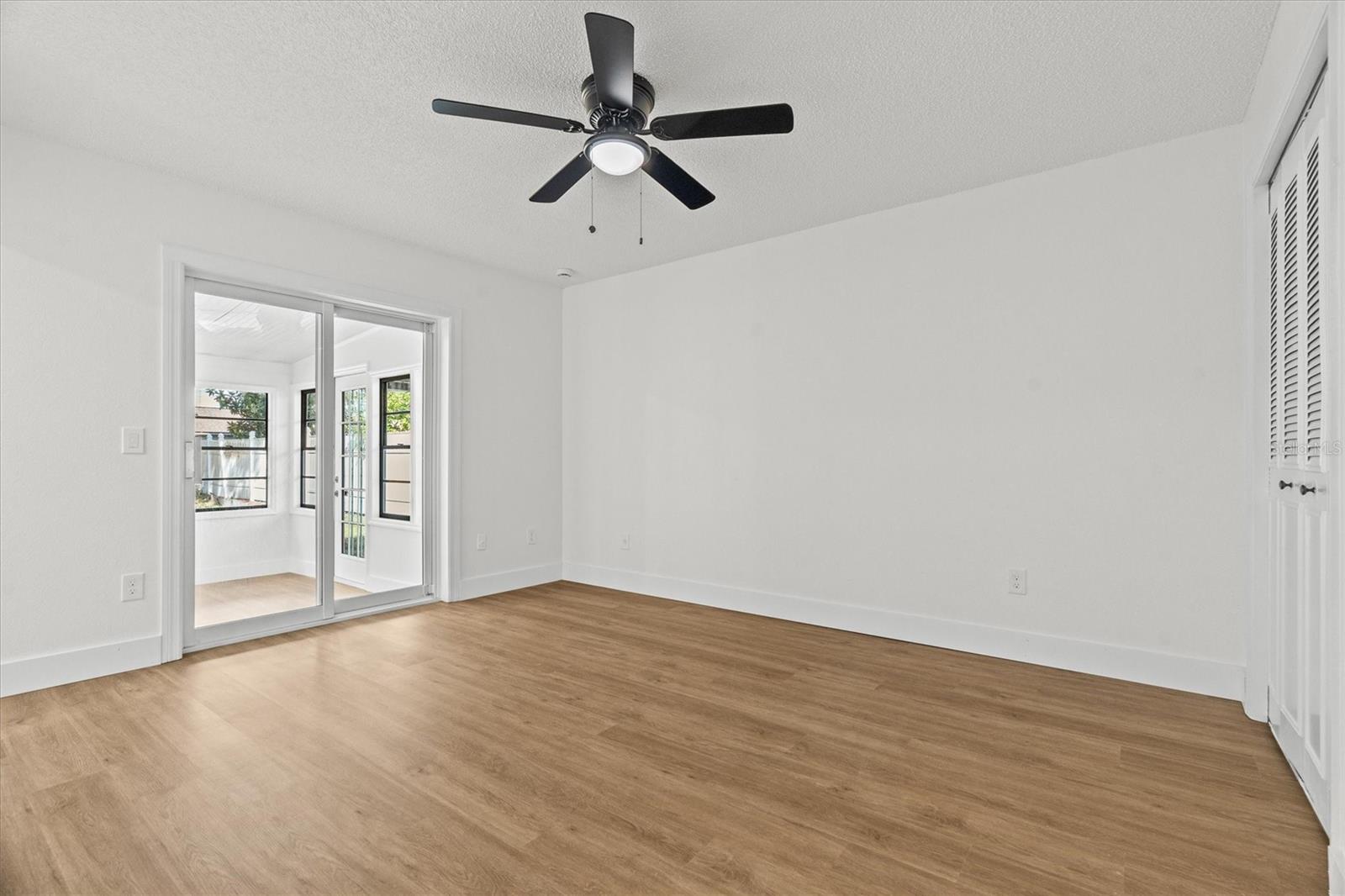 DELTONA LAKES UNIT 03 - Residential