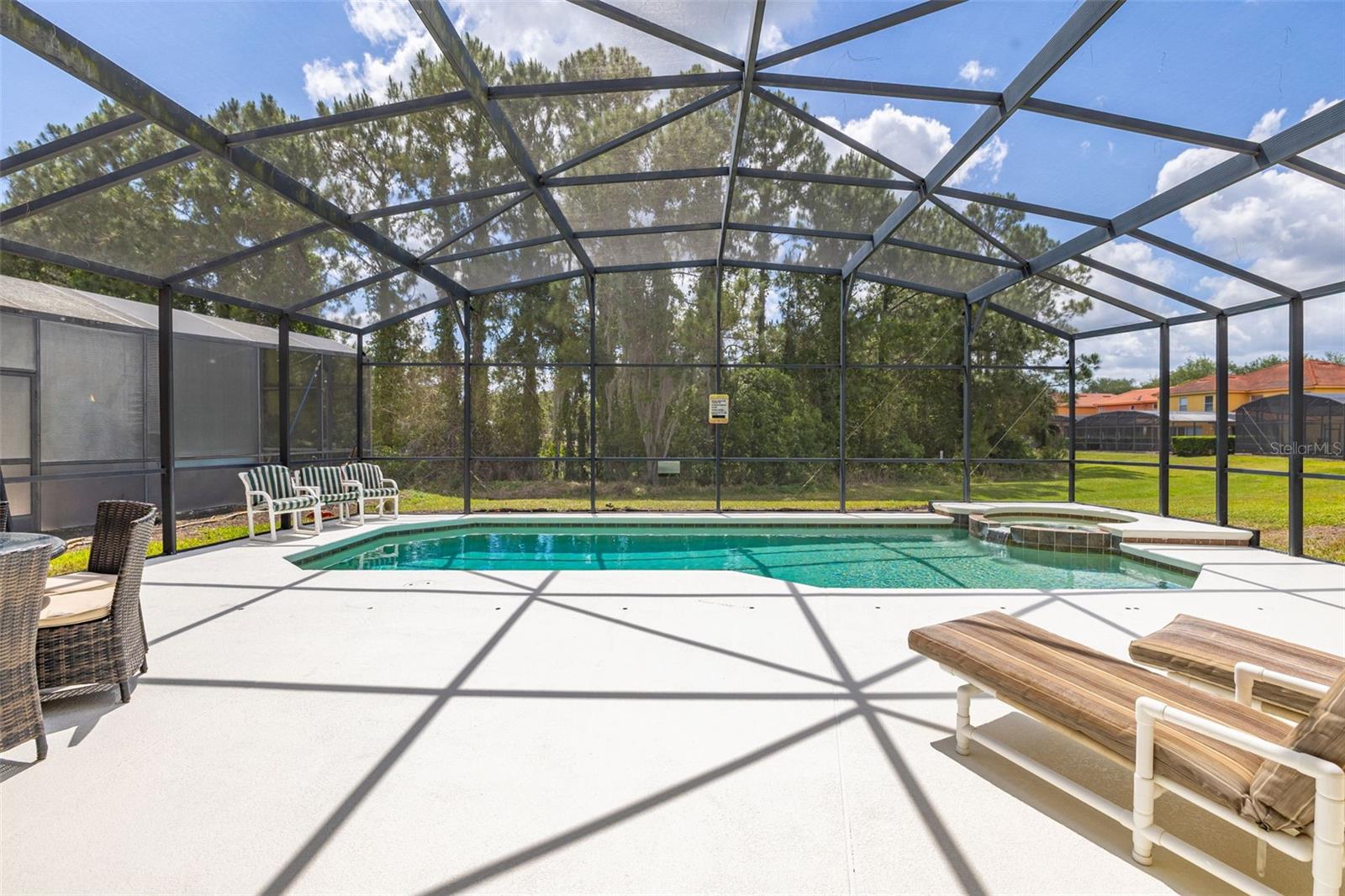WATERSONG PH 01 - Residential