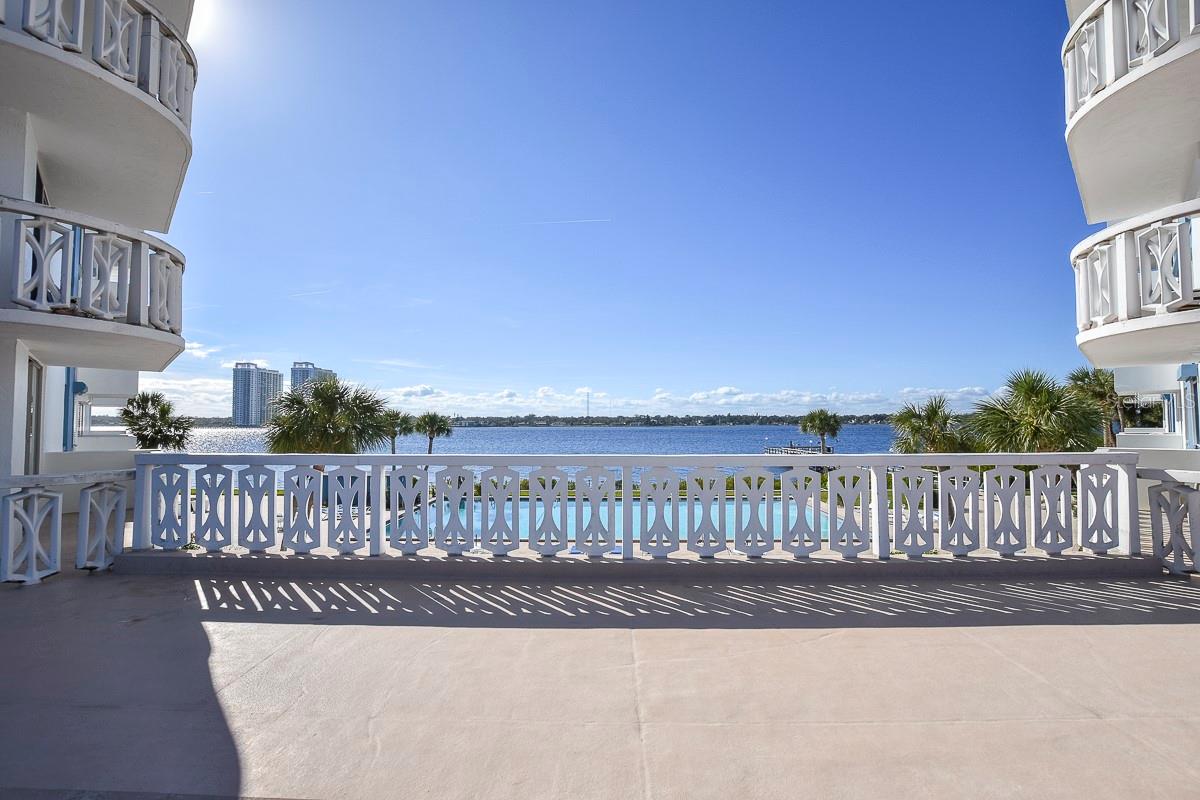 BAYSHORE BATH TENNIS CLUB - Residential