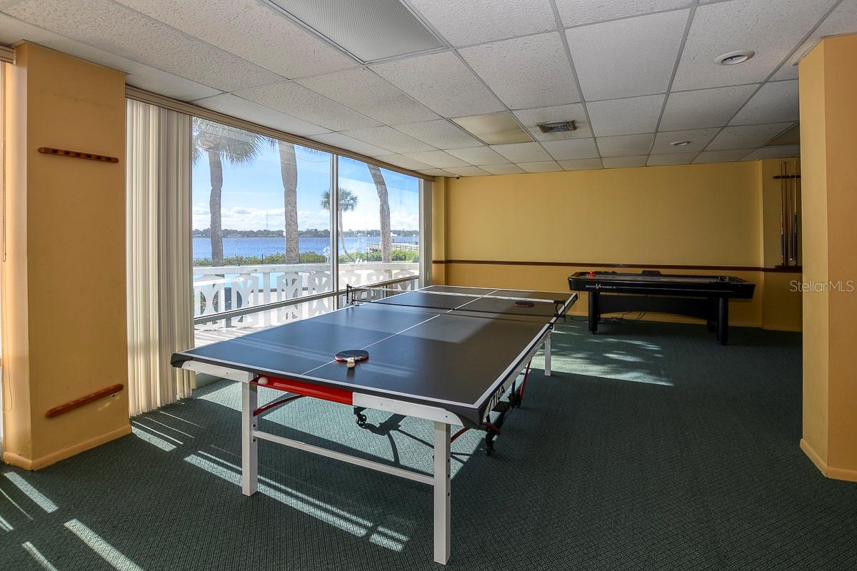 BAYSHORE BATH TENNIS CLUB - Residential