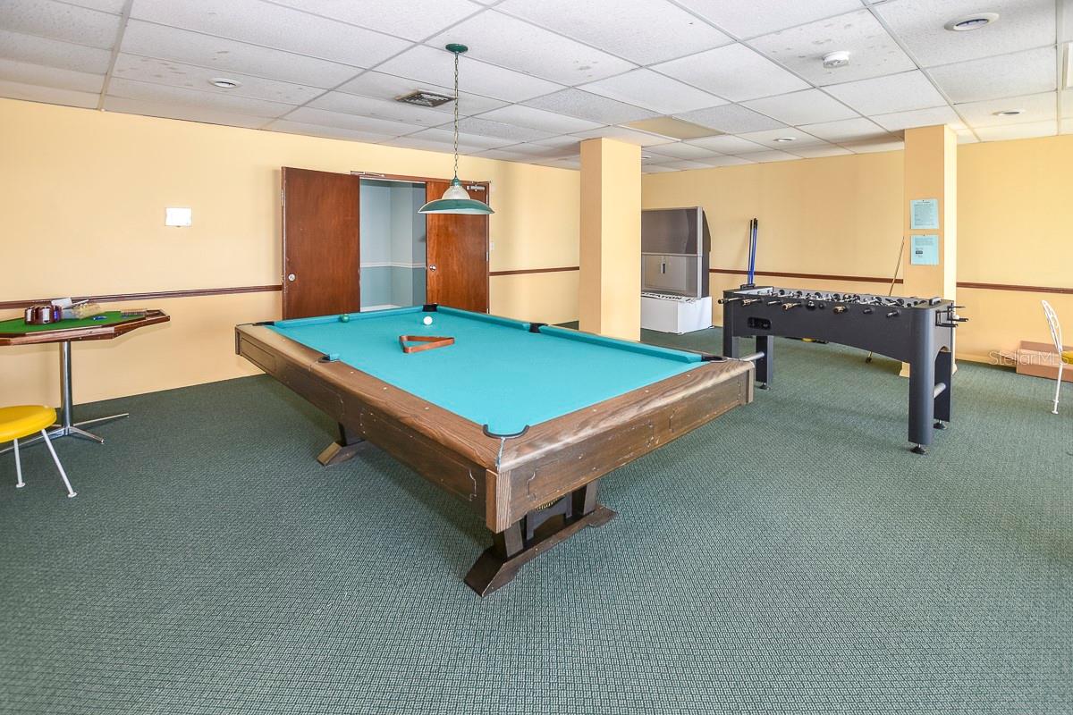 BAYSHORE BATH TENNIS CLUB - Residential