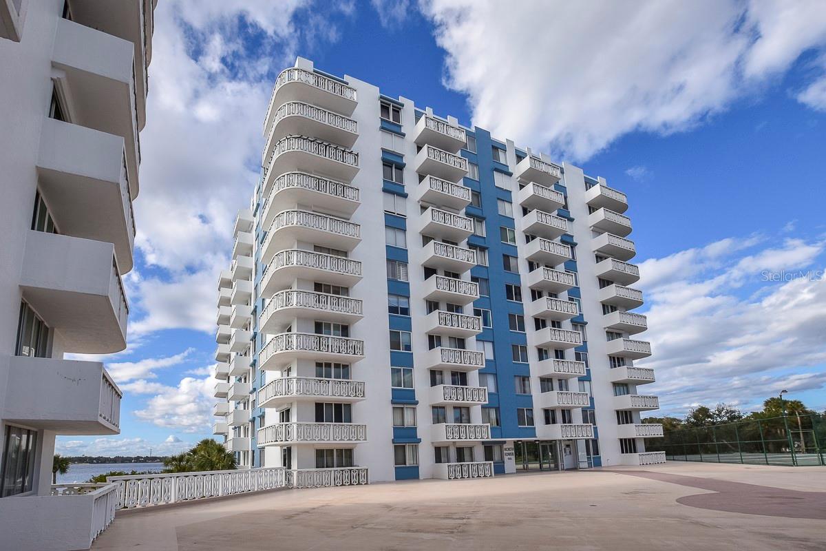 BAYSHORE BATH TENNIS CLUB - Residential