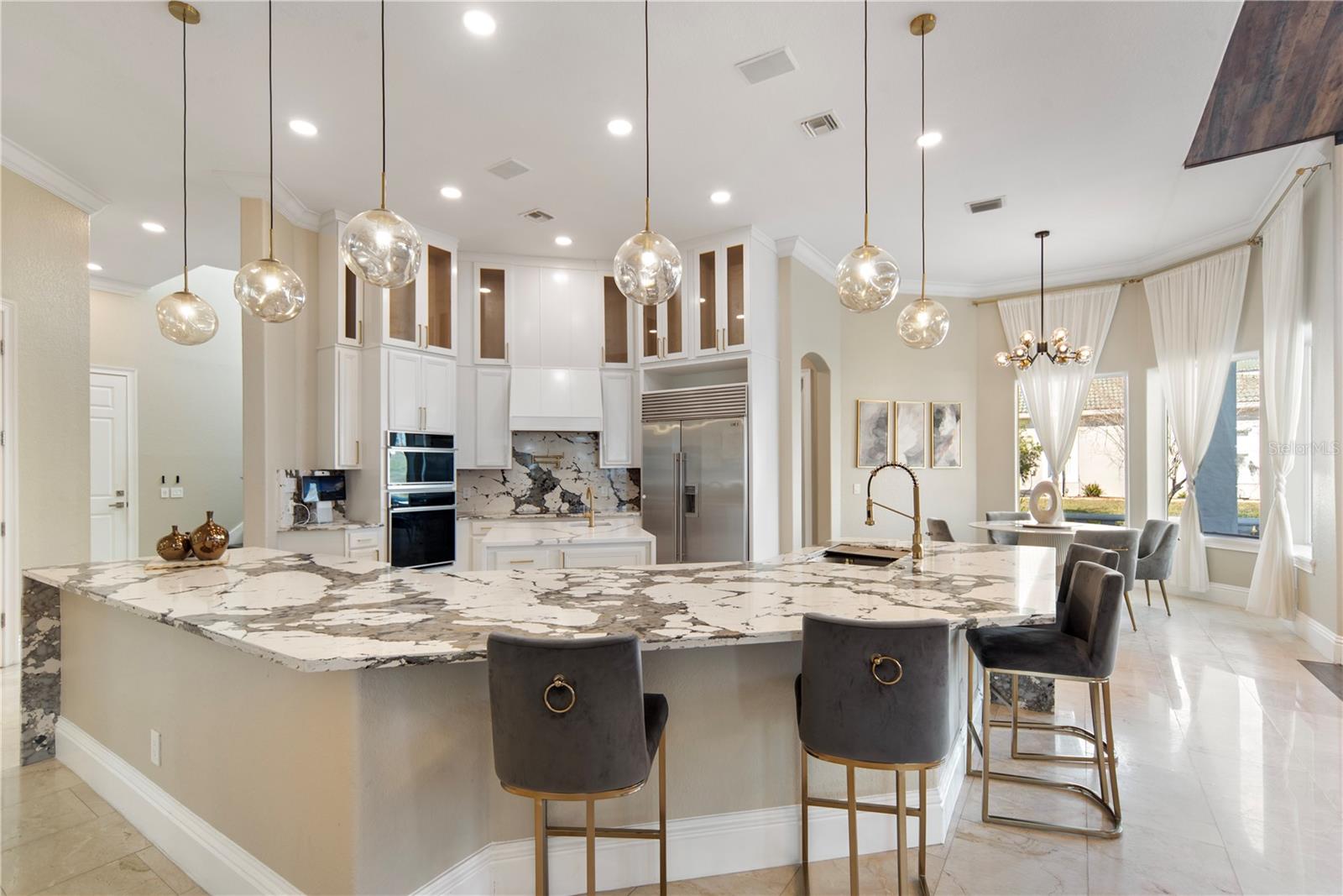 HARBOR ISLE - Residential