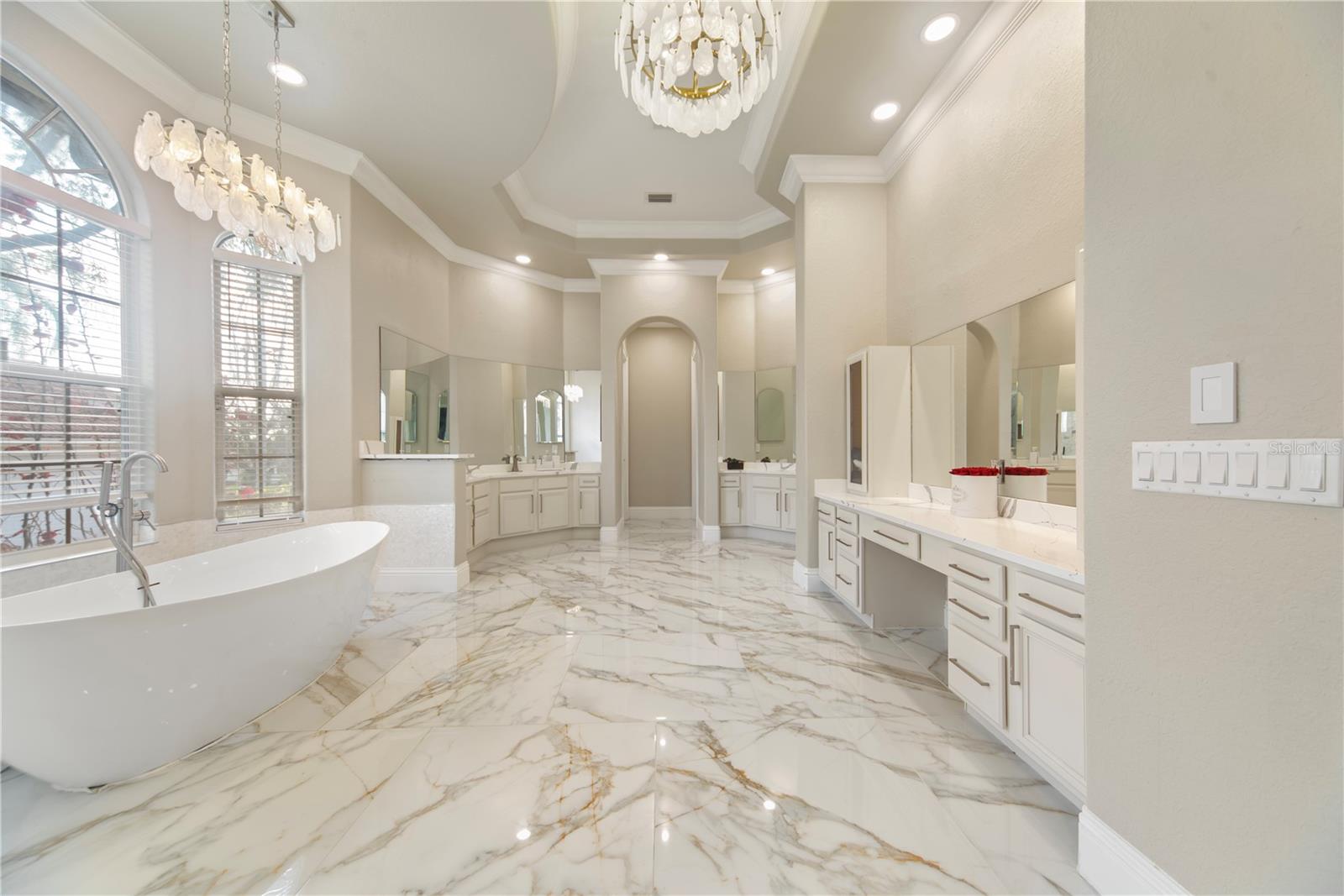 HARBOR ISLE - Residential