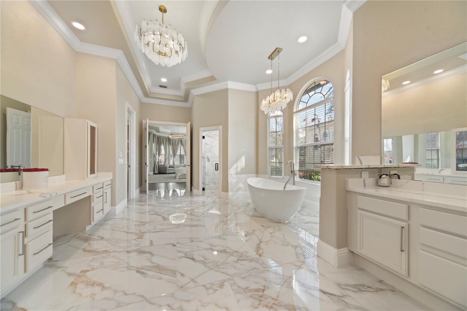 HARBOR ISLE - Residential